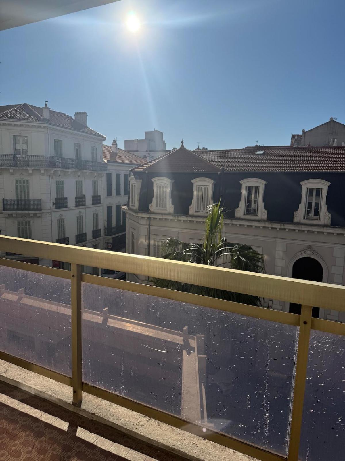 Location, Terrace, 2 Bedrooms Appartamento